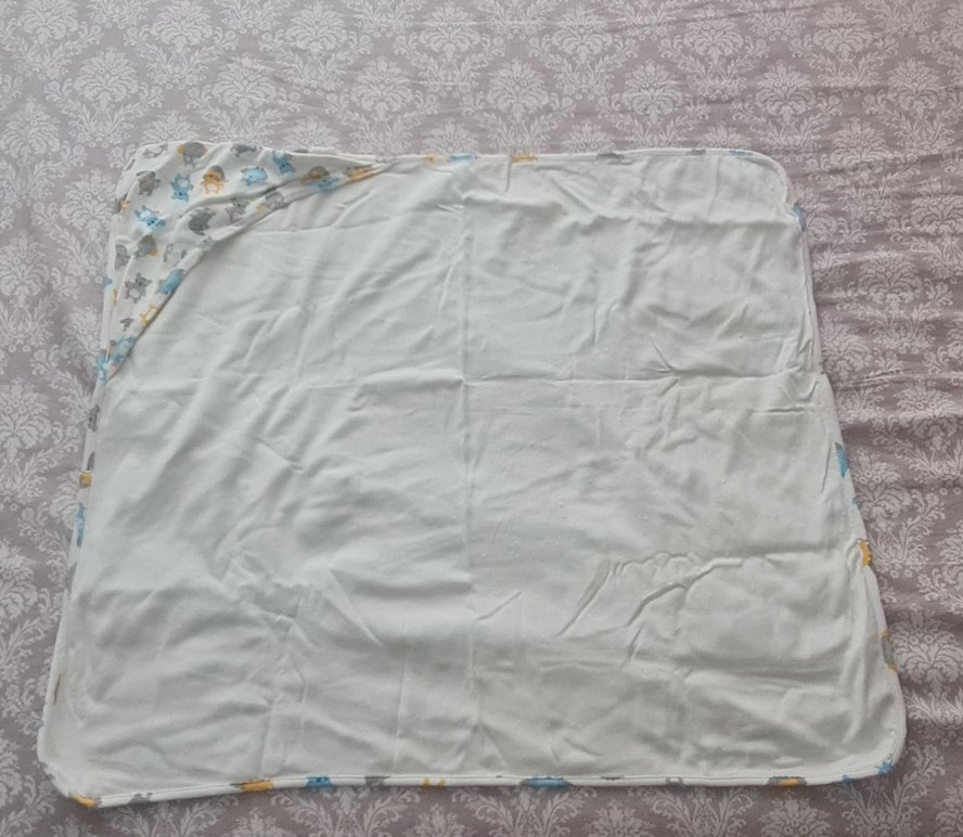 Gri Desenli Çocuk Battaniyesi - Görsel 2