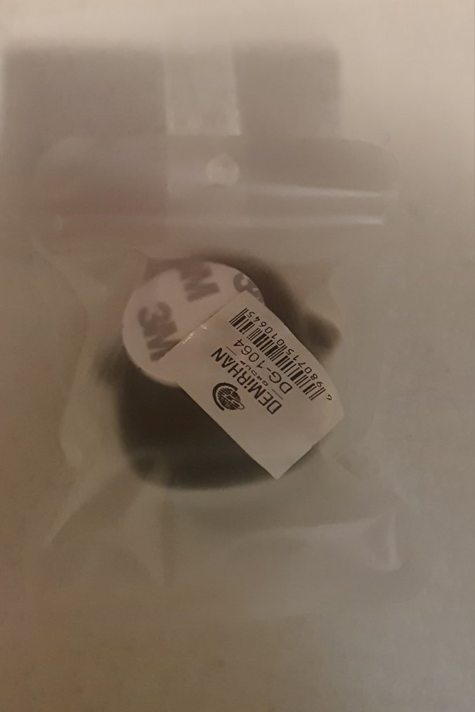 Kedi topu duvara yapışkanlı - Görsel 3