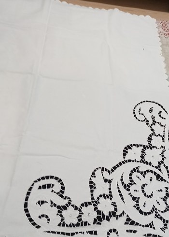  Beyaz Dantel Vintage El İşi Kumaş