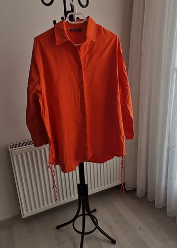 Uzun Kollu Turuncu Kadın Gömlek