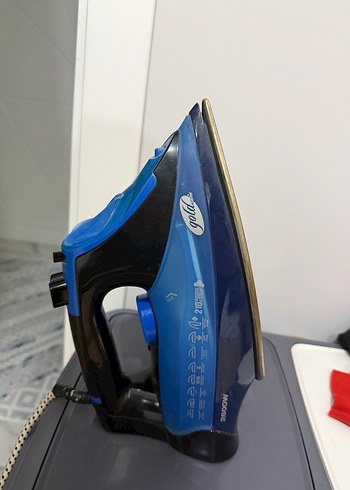 Goldmaster Mavi Buharlı Ütü 2600 W - Görsel 3