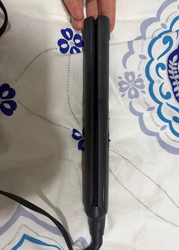 Aprilla  Saç Düzleştirici Siyah - Görsel 2