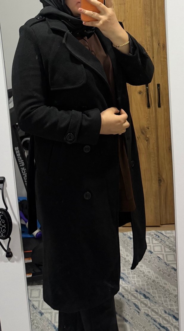 Siyah kaşe Kemerli Kaban - Görsel 3