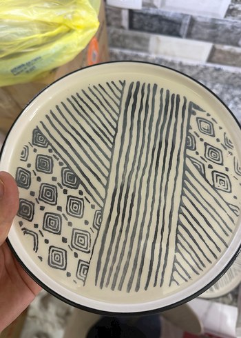 Desenli ayaklı seramik Servis tabağı - Görsel 2