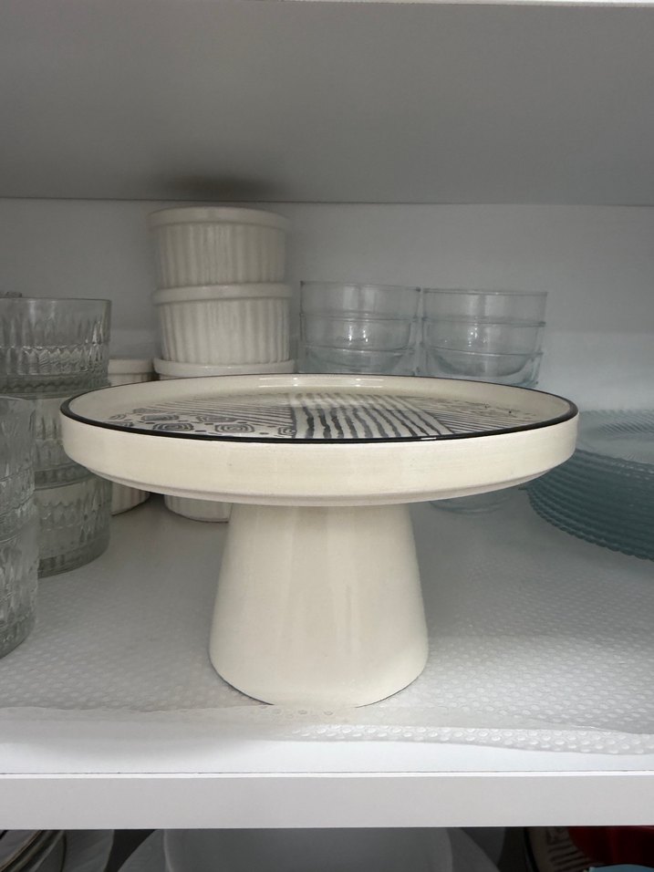 Desenli ayaklı seramik Servis tabağı - Görsel 3