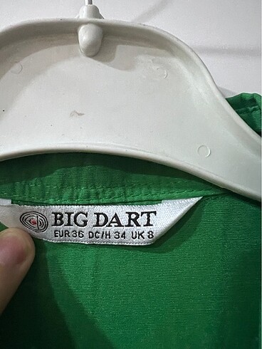 Yeşil gömlek - Görsel 2