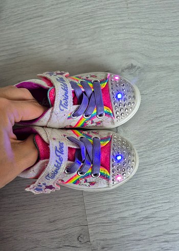 23 Beden pembe Renk igor , skechers, buckhead, mamino , crocs , numaraları farklıdır