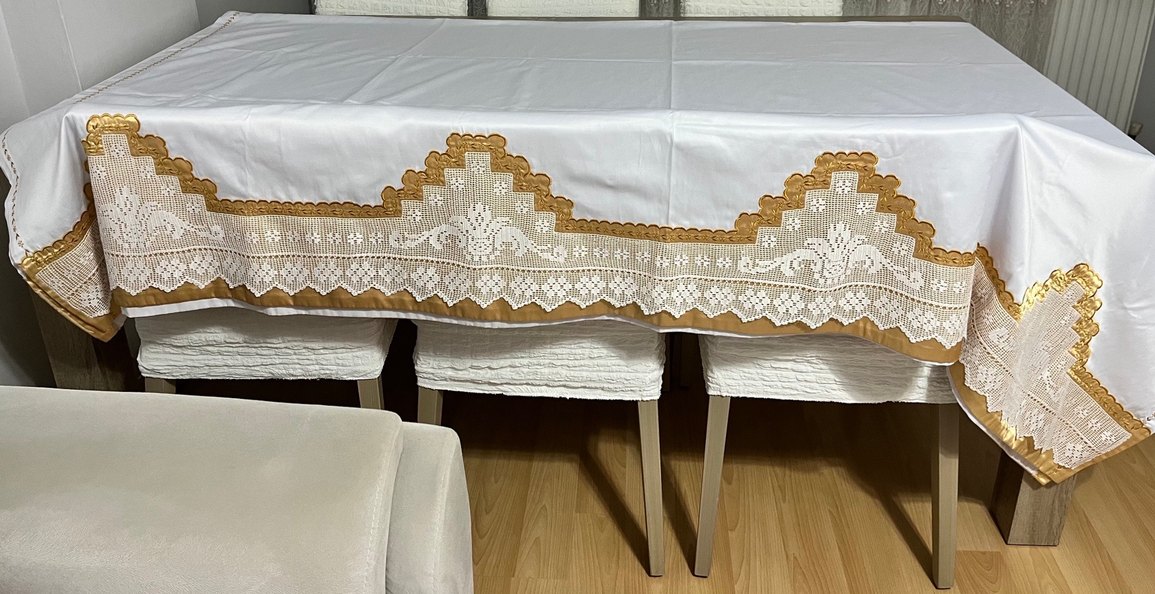 İşlemeli Beyaz Saten Çarşaf Yastık Takımı - Görsel 4