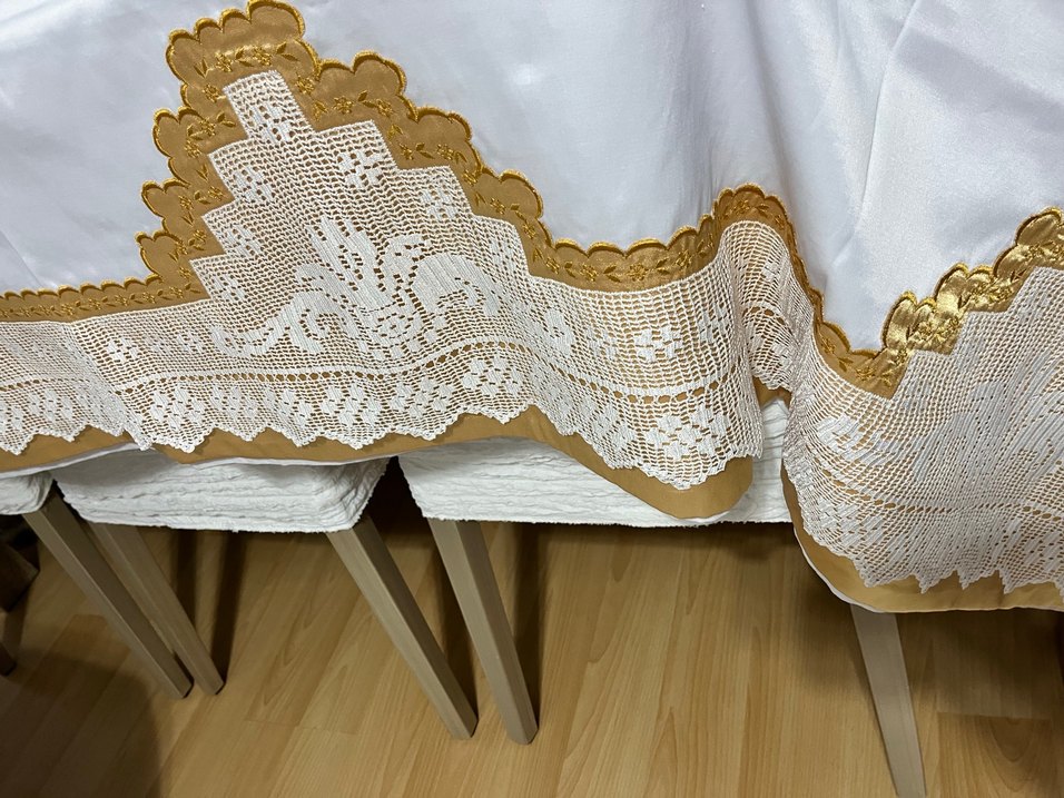 İşlemeli Beyaz Saten Çarşaf Yastık Takımı - Görsel 5