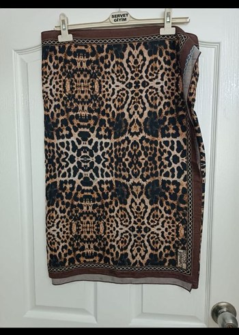 Leopar Desenli Şal - Görsel 2