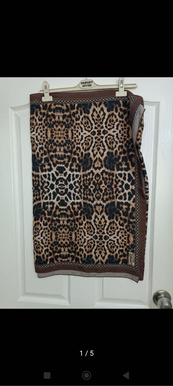 Leopar Desenli Şal - Görsel 2