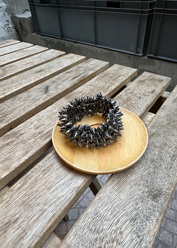 Beden Gri Zincir Detaylı Rock Punk Kadın Bileklik