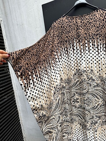 Leopar puantiyeli elbise - Görsel 5