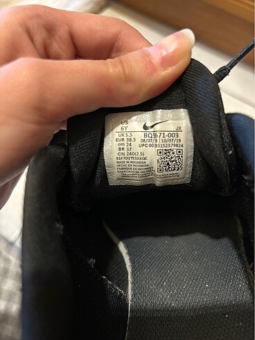 38,5 Beden siyah Renk Nike Revolution 5 Ayakkabı