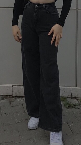 Wide leg jean
