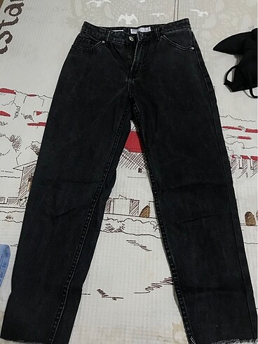Bershka denim mom jean