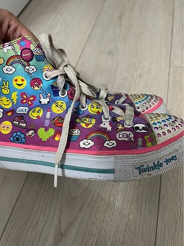 35 Beden Işıklı skechers orjinal ayakkabı