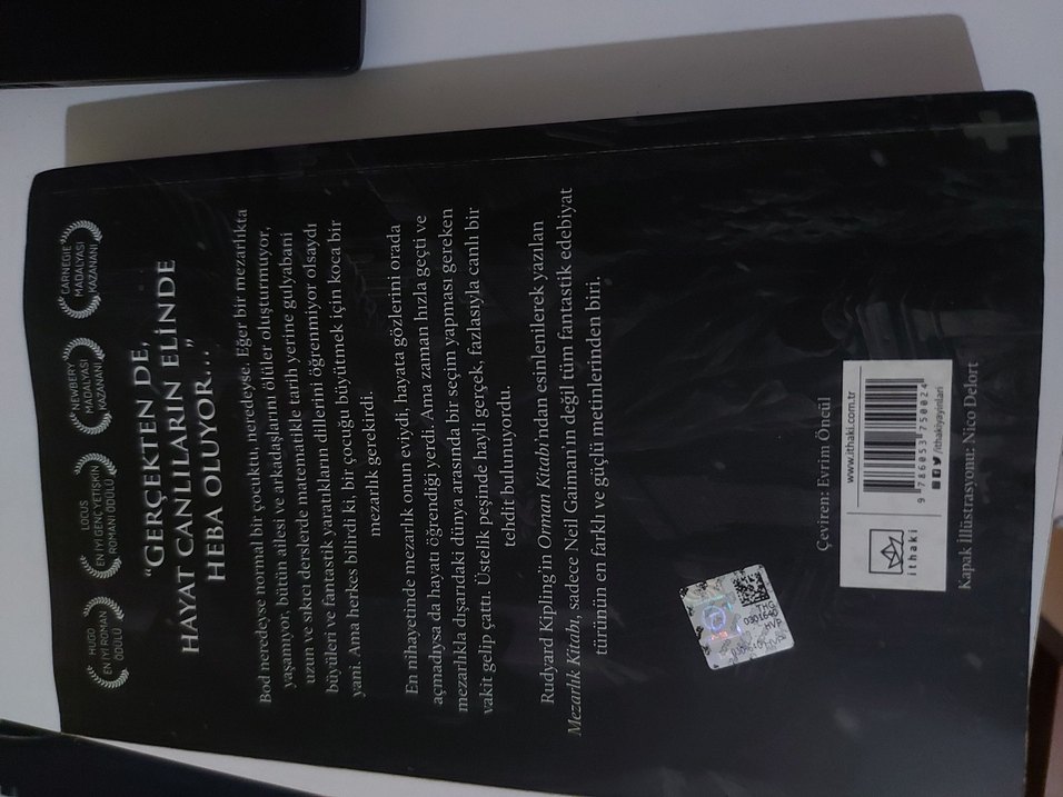 Mezarlık Kitabı - Neil Gaiman - Görsel 2