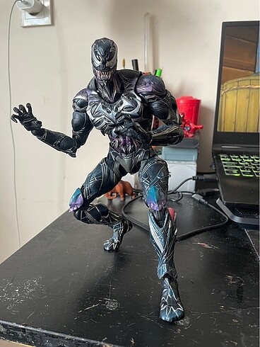  Beden Renk Play Arts Kai Venom Bootleg