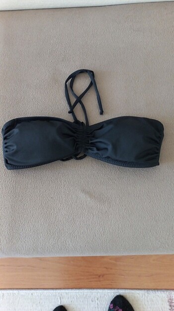 Bikini ust