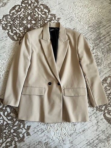 zara bej blazer