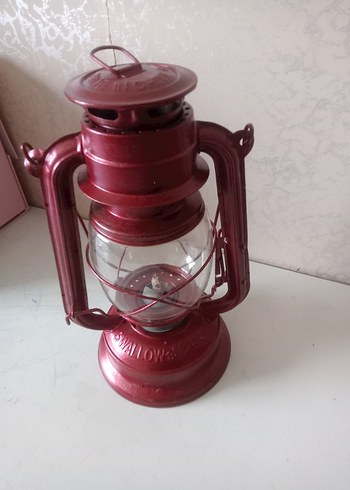 Kırmızı Antika Gaz Lambası - Görsel 3