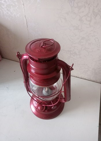 Kırmızı Antika Gaz Lambası - Görsel 2