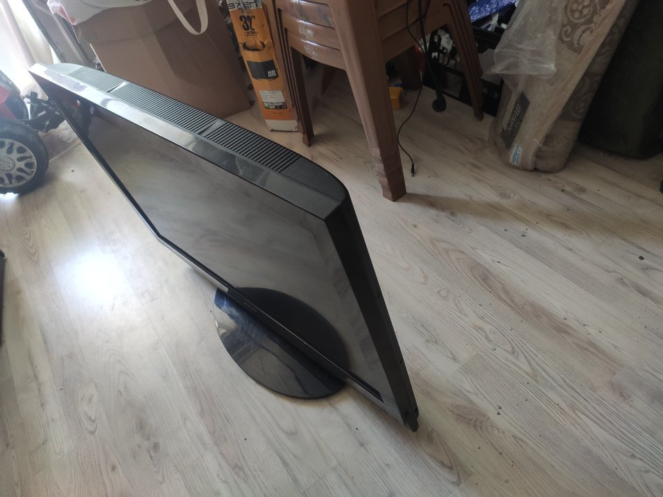 ARÇELİK 37" TV, PANELİ KIRIK. HURDA NİYETİNE - Görsel 2