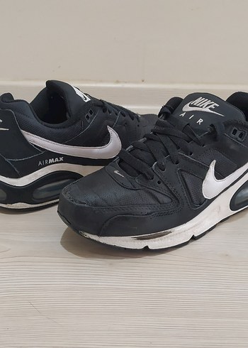 37 Beden siyah Renk Nike Air Max Command 37.5 numara