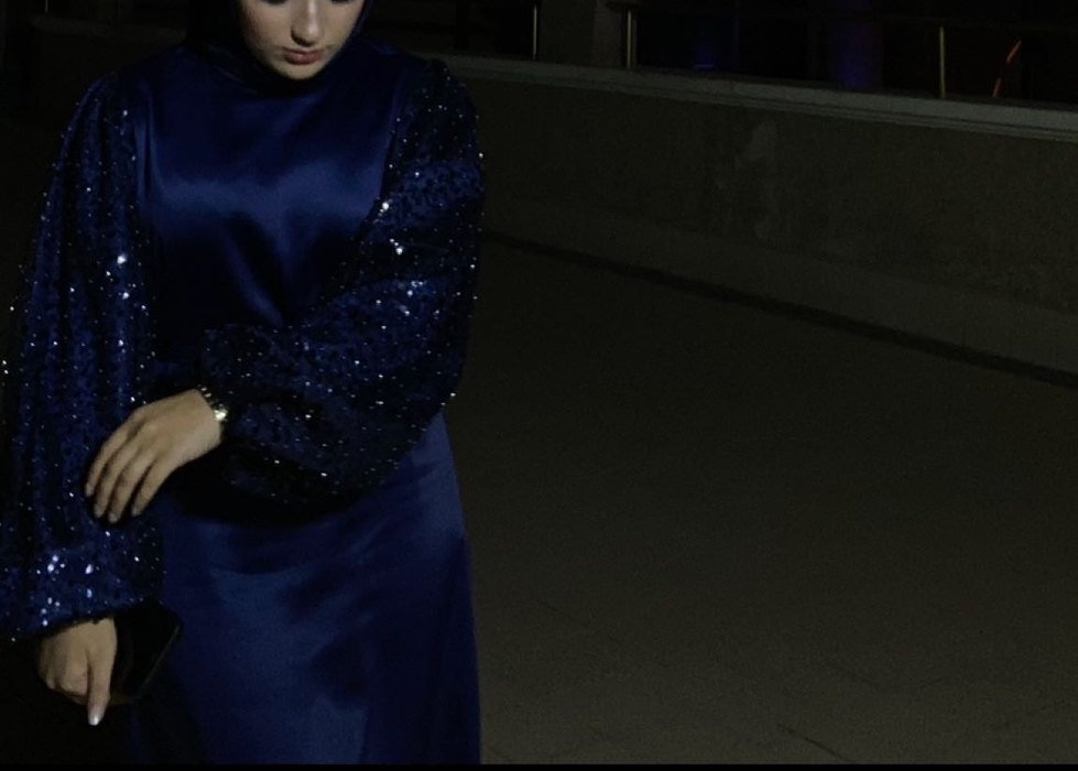 Uzun Kollu Mavi Parlak Tesettür Abiye Elbise - Görsel 2