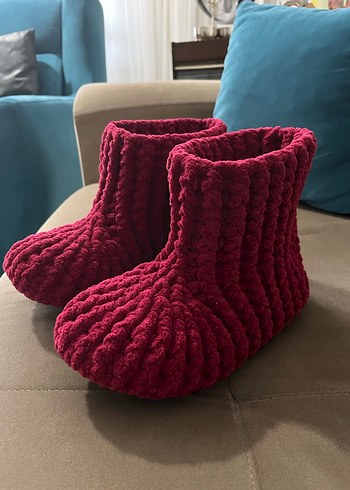 Bordo Örgü Kız Ev Terliği - Görsel 3