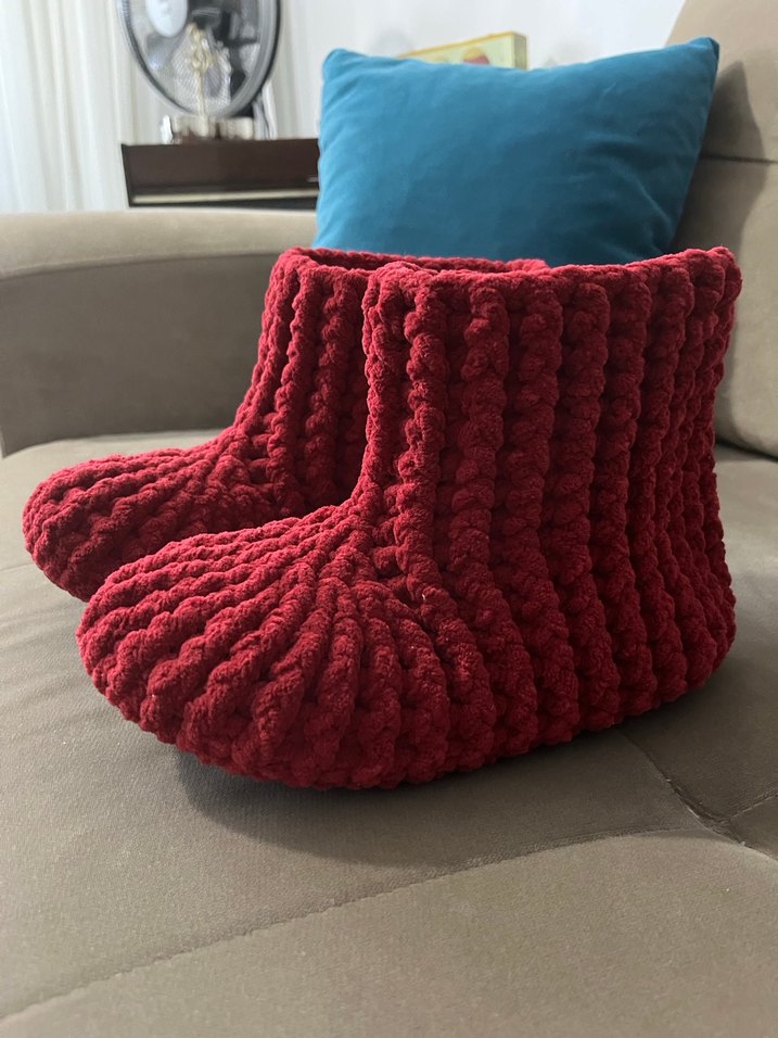 Bordo Örgü Kız Ev Terliği - Görsel 2