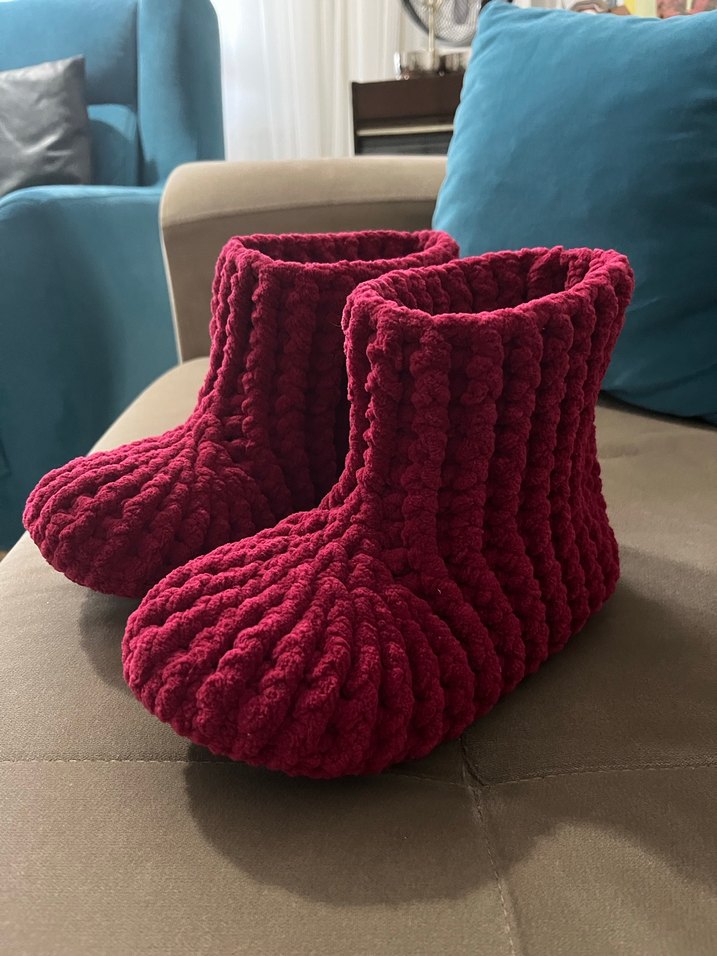 Bordo Örgü Kız Ev Terliği - Görsel 3