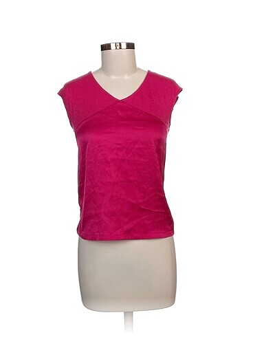 Mango T-shirt %70 İndirimli.