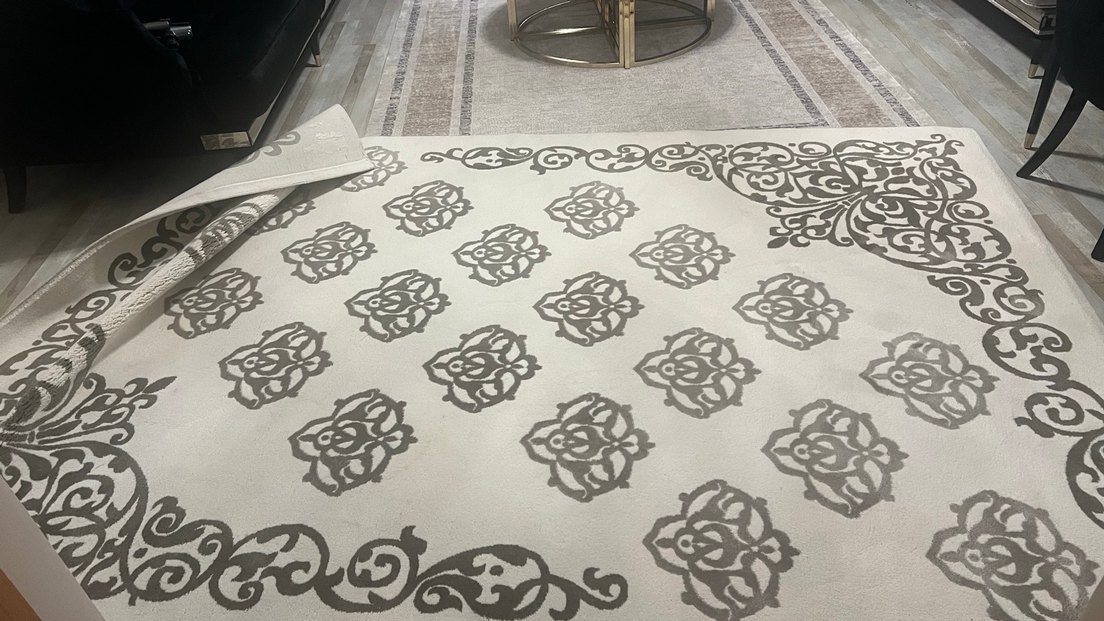 Gri Desenli Beyaz Halı 6metre kare - Görsel 2