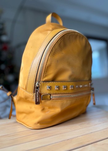 Michael Kors Sarı Deri Kadın Sırt Çantası - Görsel 3