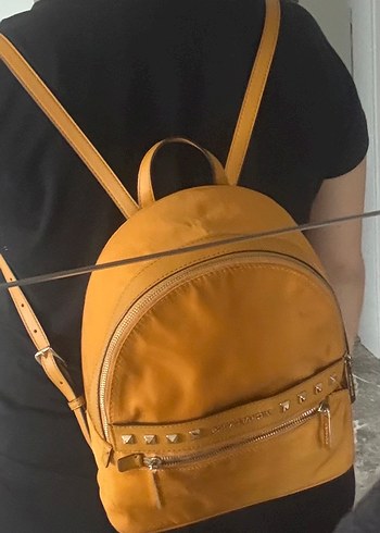 Michael Kors Sarı Deri Kadın Sırt Çantası - Görsel 2