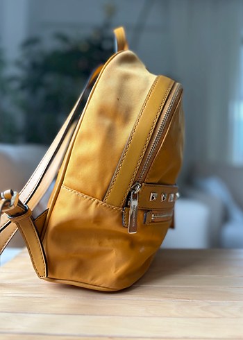 Michael Kors Sarı Deri Kadın Sırt Çantası - Görsel 7