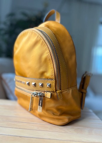 Michael Kors Sarı Deri Kadın Sırt Çantası - Görsel 4