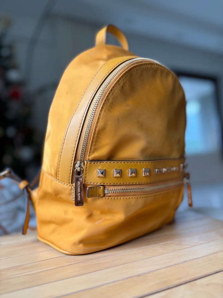 Michael Kors Sarı Deri Kadın Sırt Çantası - Görsel 3