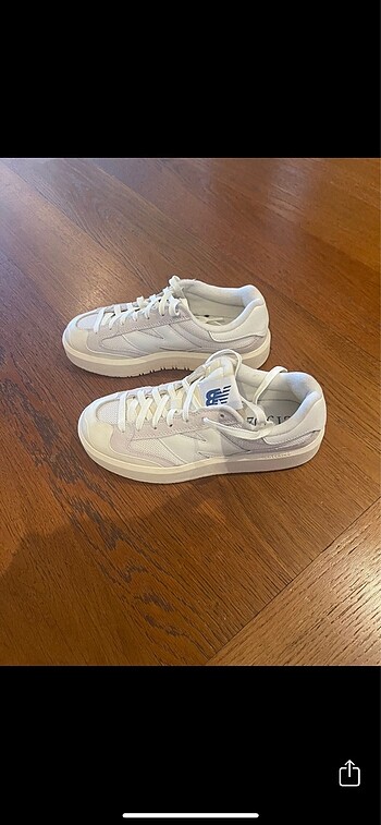 NEW BALANCE CT 302