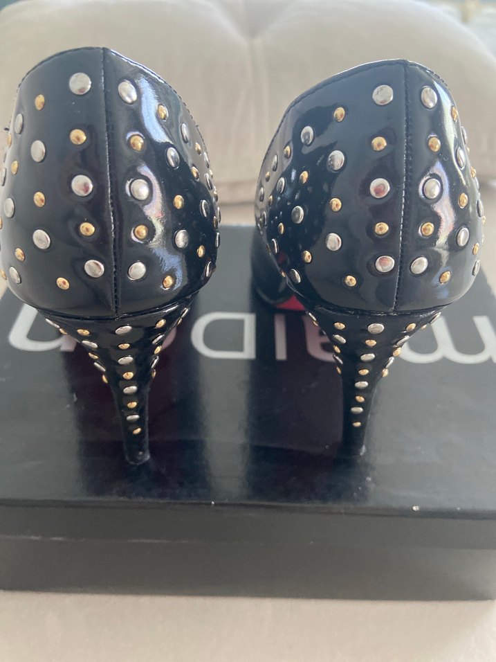 Siyah Parlak Tokalı Topuklu Kadın Ayakkabı - Görsel 5