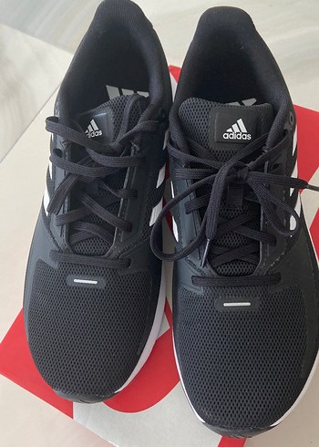 Adidas Adidas spor ayakkabısı