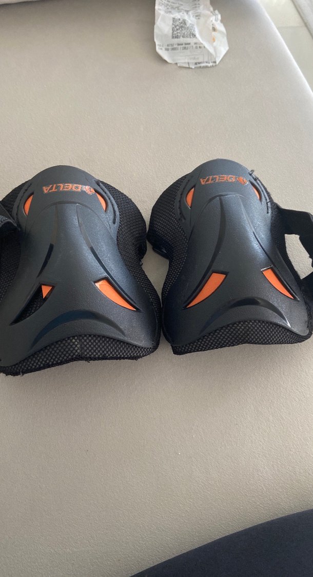 Siyah Delta Motosiklet Diz Koruyucu - Görsel 3