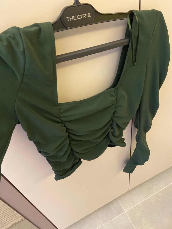 Drapeli V Yakalı Yeşil Kadın Bluz - Görsel 4