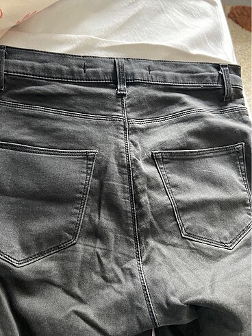 30 Beden LC Waikiki pantolon