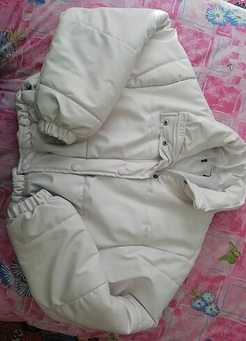 Beyaz deri mont 