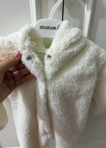 Beyaz Kapüşonlu Peluş Bebek Kış Tulumu - Görsel 4