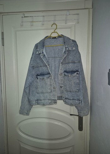 Gri Düğmeli Kadın Denim Ceket