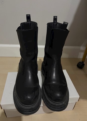 Ugg Kalin Tabanderi Bot